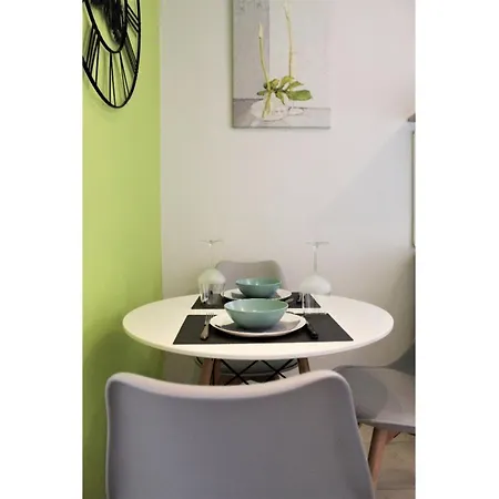 Apartment Maisoncalliroe